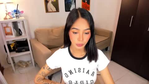 Snapshot of ivorycollins chatting on March 9, 2:29 am kirstenelsie online show from March 9, 2:29 am