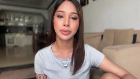 kirstenelsie online show from February 3, 6:22 am