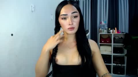 iwillcum4u_ online show from July 15, 11:48 am