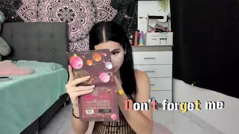   online show from March 3, 10:07 pm