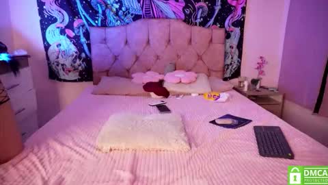   online show from March 26, 1:31 am