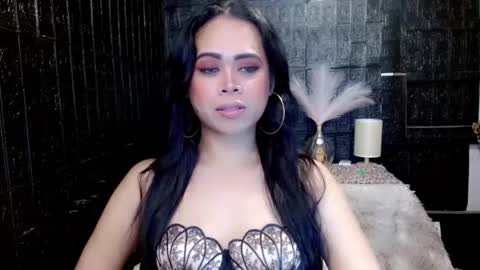 Jade online show from December 11, 12:31 pm