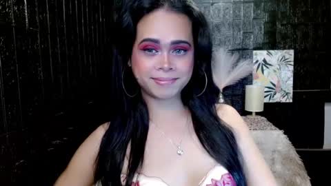 Jade online show from December 19, 12:34 pm