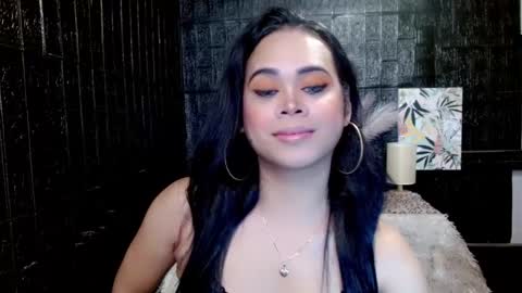 Jade online show from December 22, 12:27 pm