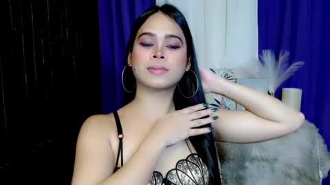 Jade online show from January 24, 10:11 am