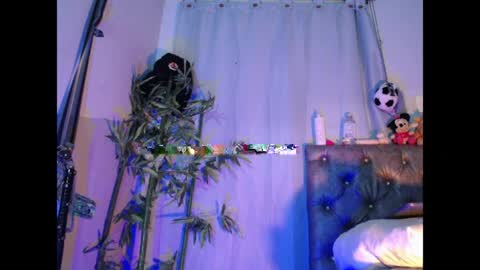 Jamaica online show from April 1, 8:06 pm