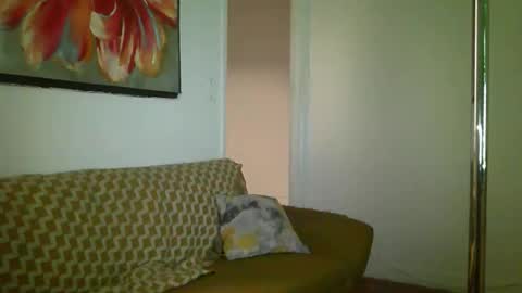 Snapshot of jaslanimirajts chatting on October 22, 3:08 am GoddessLaniLuxxx online show from October 22, 3:08 am