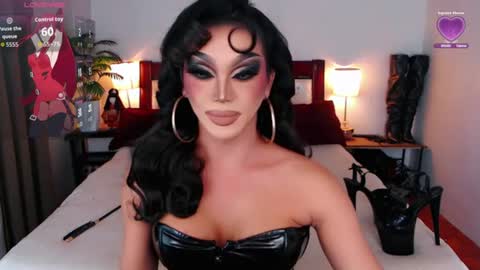 Queen Jenifer online show from June 11, 9:51 am