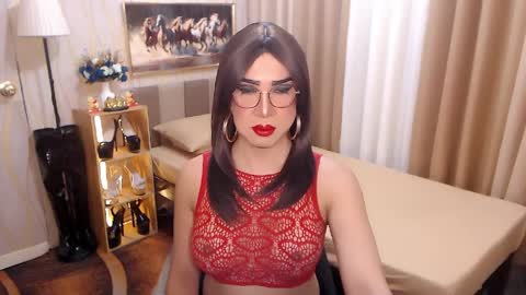 jenniegarcia online show from April 6, 12:49 pm