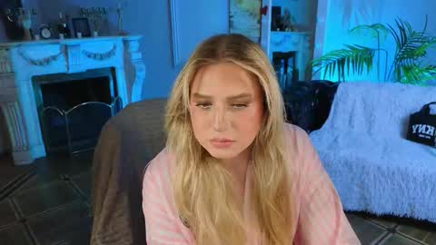 jes_solar online show from March 20, 9:38 pm