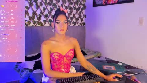Snapshot of jessika_rabbits chatting on October 11, 4:59 am JESS online show from October 11, 4:59 am