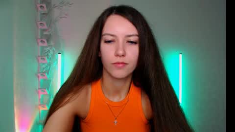 Emma online show from October 22, 1:40 am