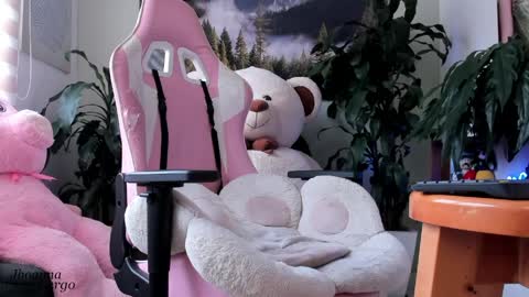  Jhoanna Largo  online show from March 26, 4:54 pm