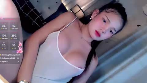 joanna_johnson online show from June 7, 9:01 pm