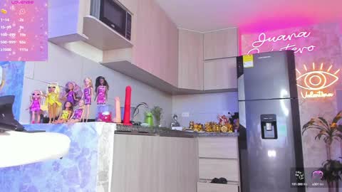 Snapshot of juana18quintero chatting on January 31, 8:54 am JUANA VALENTINA QUINTERO independent model ONLY FANS --- Juanaquintero online show from January 31, 8:54 am