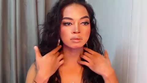 IVY JANE online show from March 25, 10:09 am