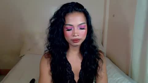 IVY JANE online show from July 9, 10:52 am