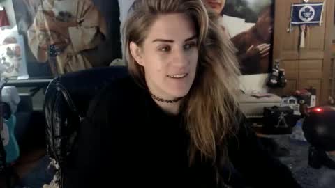 Katie online show from November 21, 6:25 am