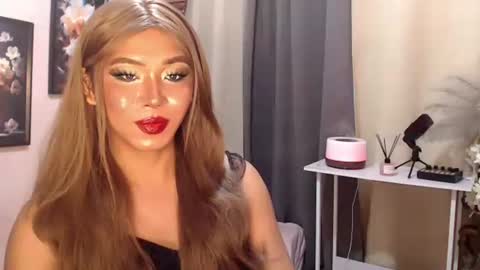 Saisy online show from November 13, 2:10 am