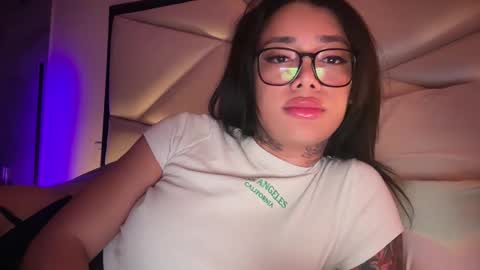 Emily online show from March 8, 5:00 am