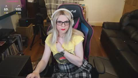 kelseycobalt online show from January 5, 9:40 pm