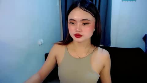 kim ejara online show from April 3, 1:37 am