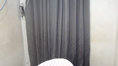 kitty_kim07 online show from October 29, 7:17 am