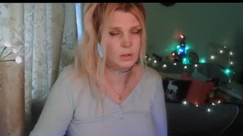 Annika  MTF ts post -op online show from December 18, 10:30 am