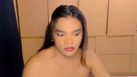 Snapshot of kylieebarbie97 chatting on December 11, 12:53 pm SC pchix2022 online show from December 11, 12:53 pm