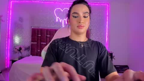 Kylie online show from February 22, 5:34 am