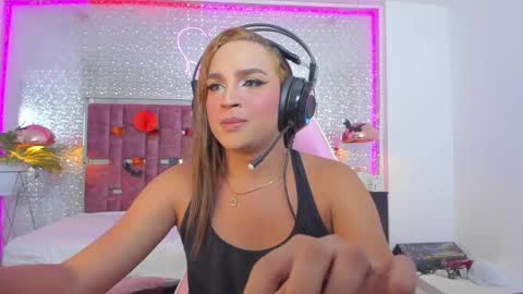 Kylie online show from October 24, 5:56 am