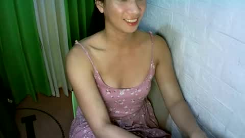 kyutshyne online show from November 13, 9:40 am