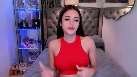 Snapshot of lady_moriseth chatting on October 3, 8:47 am lady_moriseth online show from October 3, 8:47 am