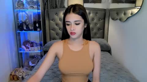 Snapshot of lady_moriseth chatting on October 6, 8:25 am lady_moriseth online show from October 6, 8:25 am