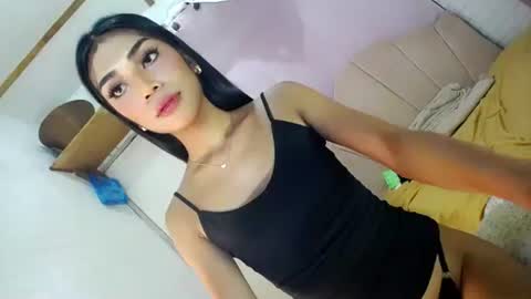 MANIKA online show from January 11, 1:45 am