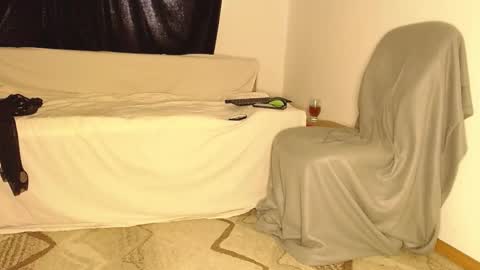 Snapshot of lala_my chatting on October 2, 2:17 pm LalaMy online show from October 2, 2:17 pm