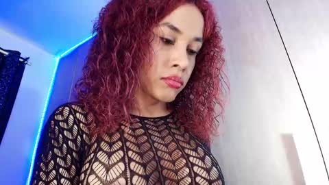 instagramlatin goddessx   im nikoll online show from February 7, 5:35 am
