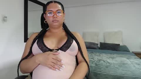Snapshot of latinaflower_ts chatting on October 13, 5:57 pm FLOR SALVAJE online show from October 13, 5:57 pm