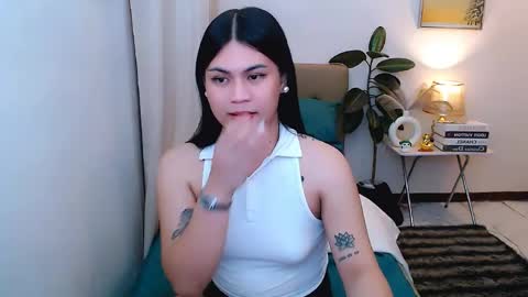 Cailey online show from June 5, 4:02 pm