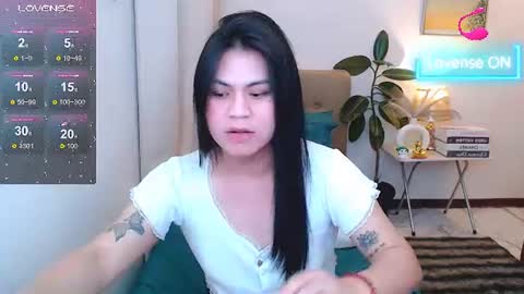 Cailey online show from June 23, 5:10 pm