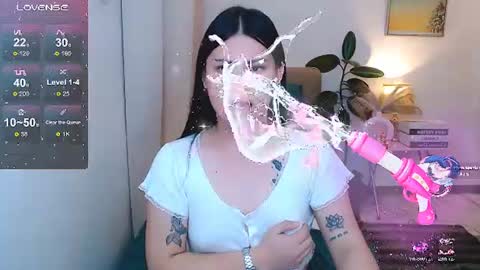 Cailey online show from June 24, 5:11 pm
