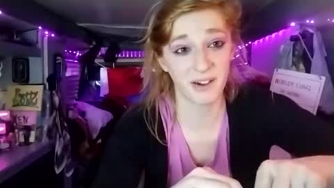 LesleyGumGrass- The Boring Trans girl online show from March 6, 6:44 pm