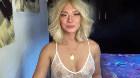 Snapshot of lexiesmith_ chatting on September 30, 1:05 am lexiesmith_ online show from September 30, 1:05 am