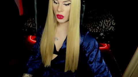Snapshot of lexxymiss chatting on October 14, 9:26 pm eva lexy you may call me Miss online show from October 14, 9:26 pm