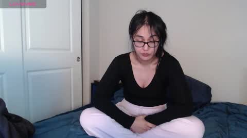 Mai online show from March 18, 10:42 pm