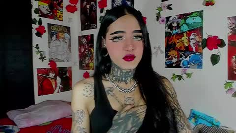 Snapshot of lia_volkov chatting on October 18, 5:55 am online show from October 18, 5:55 am
