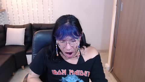 lilith  online show from February 18, 12:13 pm