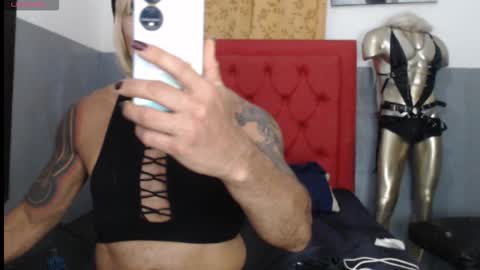 Snapshot of lilith_dhorn1 chatting on October 21, 1:52 am lilith_dhorn1 online show from October 21, 1:52 am