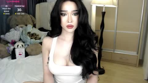 QUEEN LILITH BORBON online show from July 1, 7:47 pm