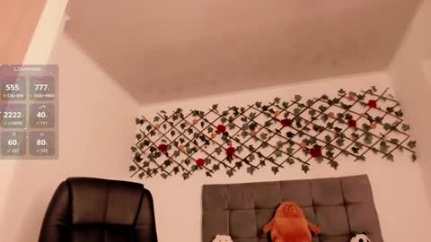 lilith_miller21 online show from October 24, 8:03 pm